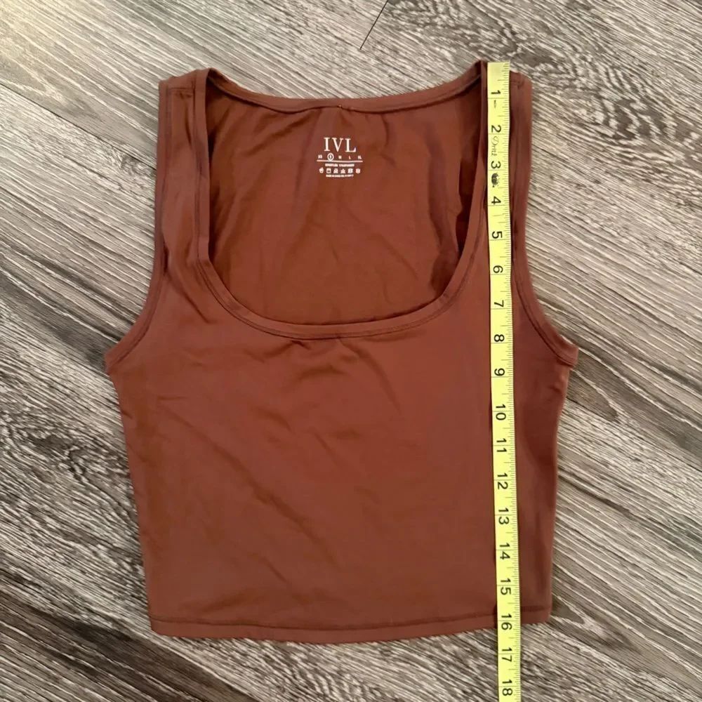 IVL Collective Crop Tank - Picture 5 of 5
